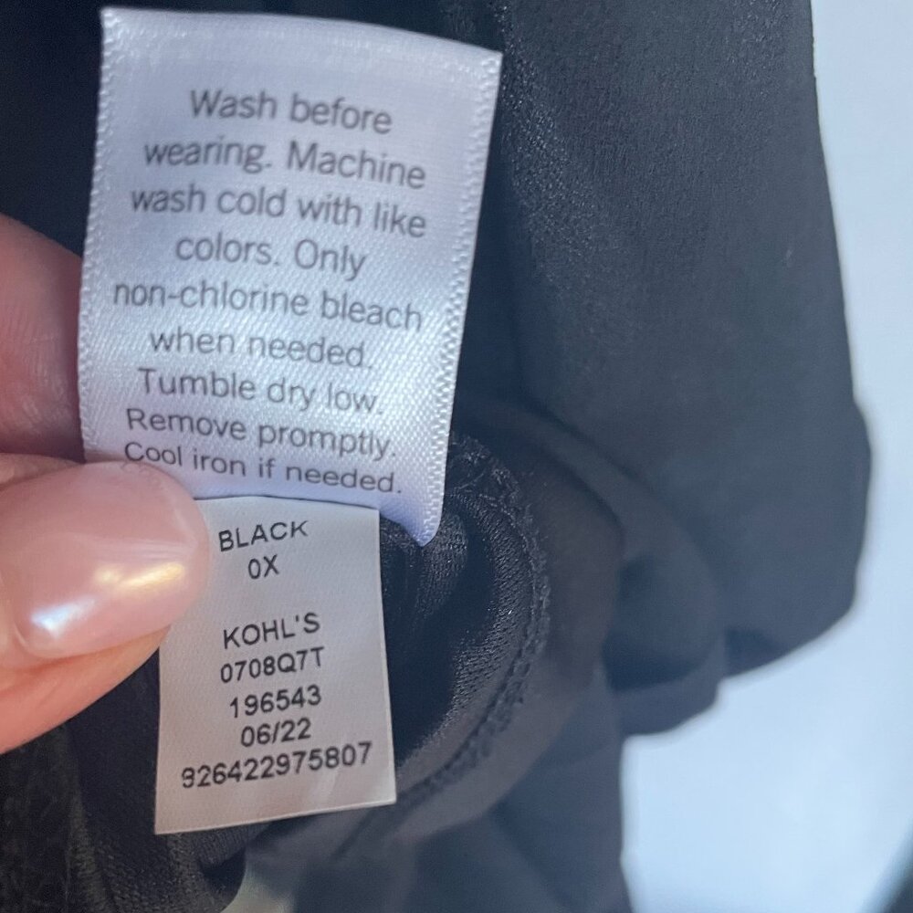 Nine West Pleated Black Dress with lining and Sheer Sleeves, Size 1X / XL - Picture 9 of 11
